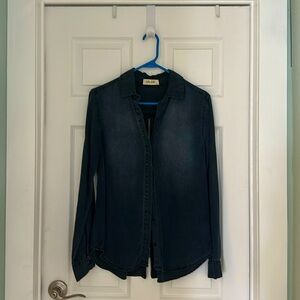 Bella Dahl dark chambray button down with accent zipper on the back